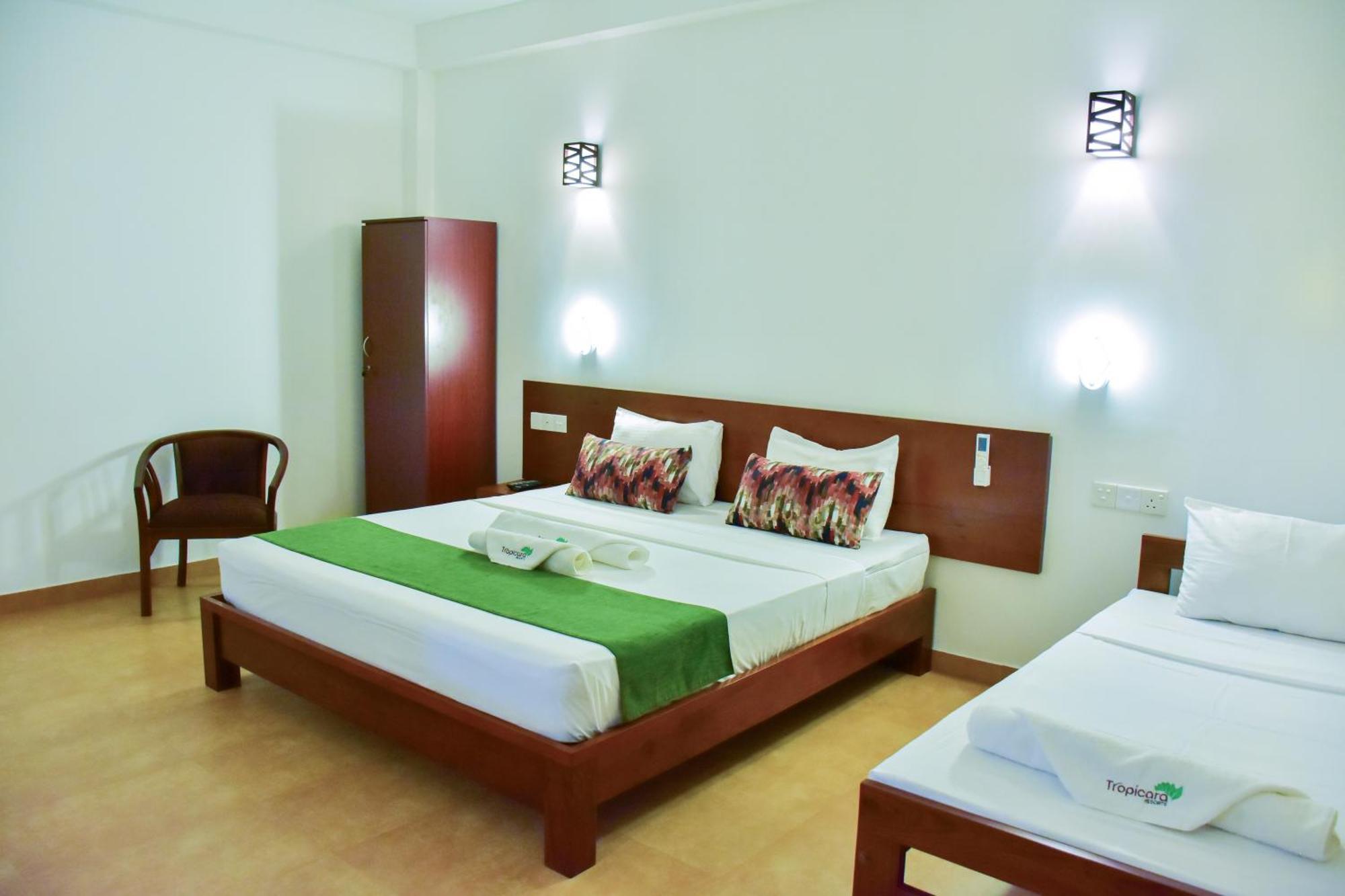 Tropicara Resort Сигирия Екстериор снимка