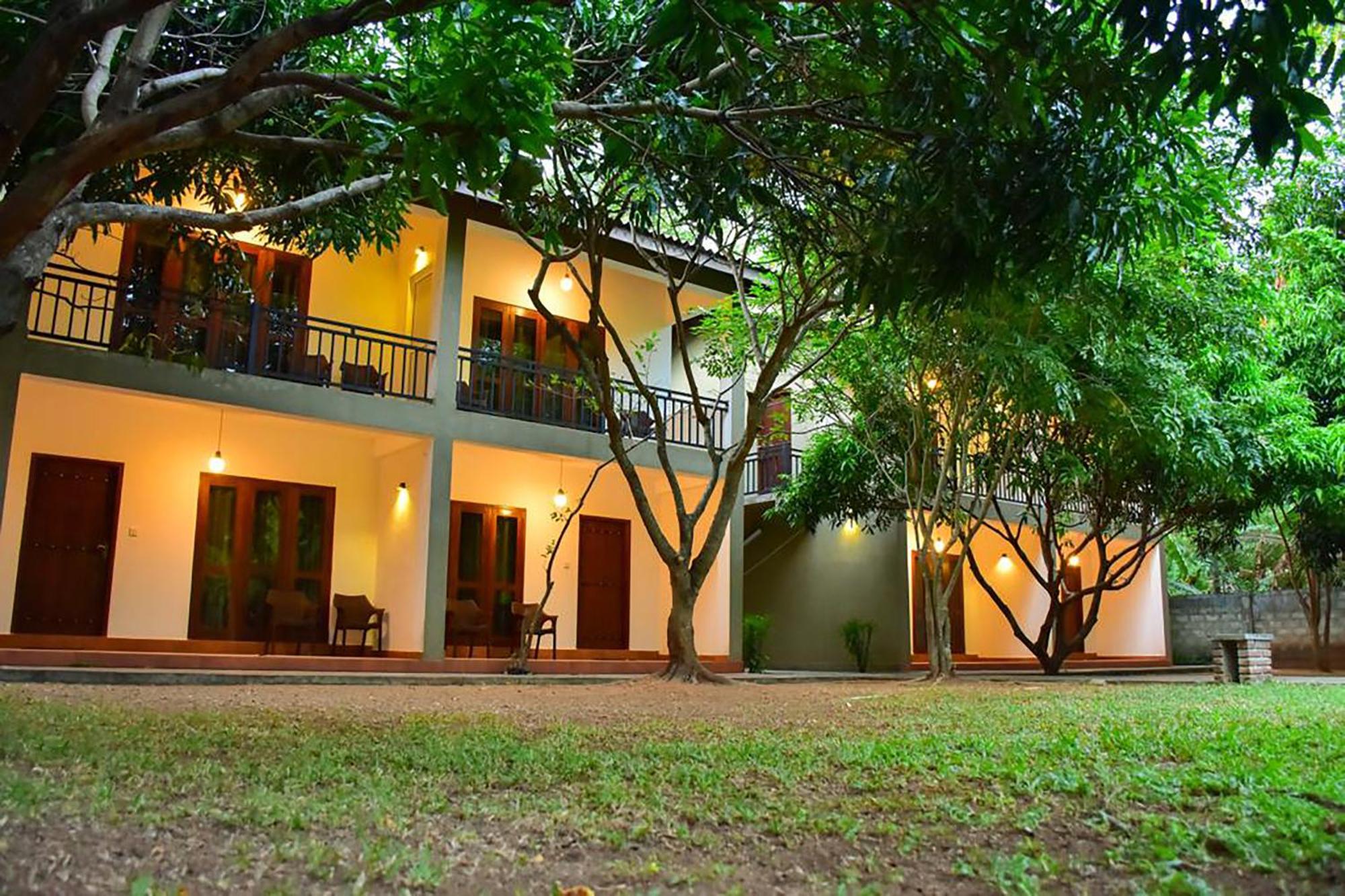 Tropicara Resort Сигирия Екстериор снимка