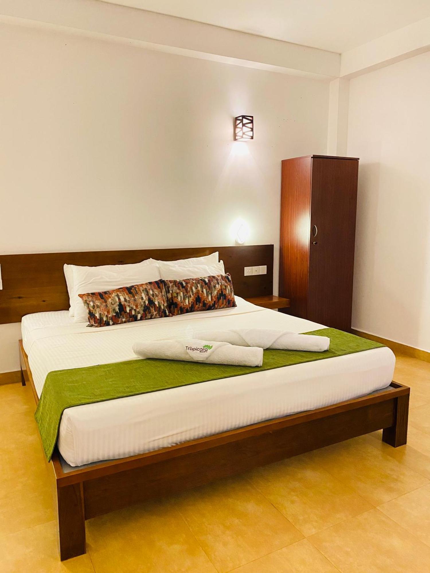 Tropicara Resort Сигирия Екстериор снимка