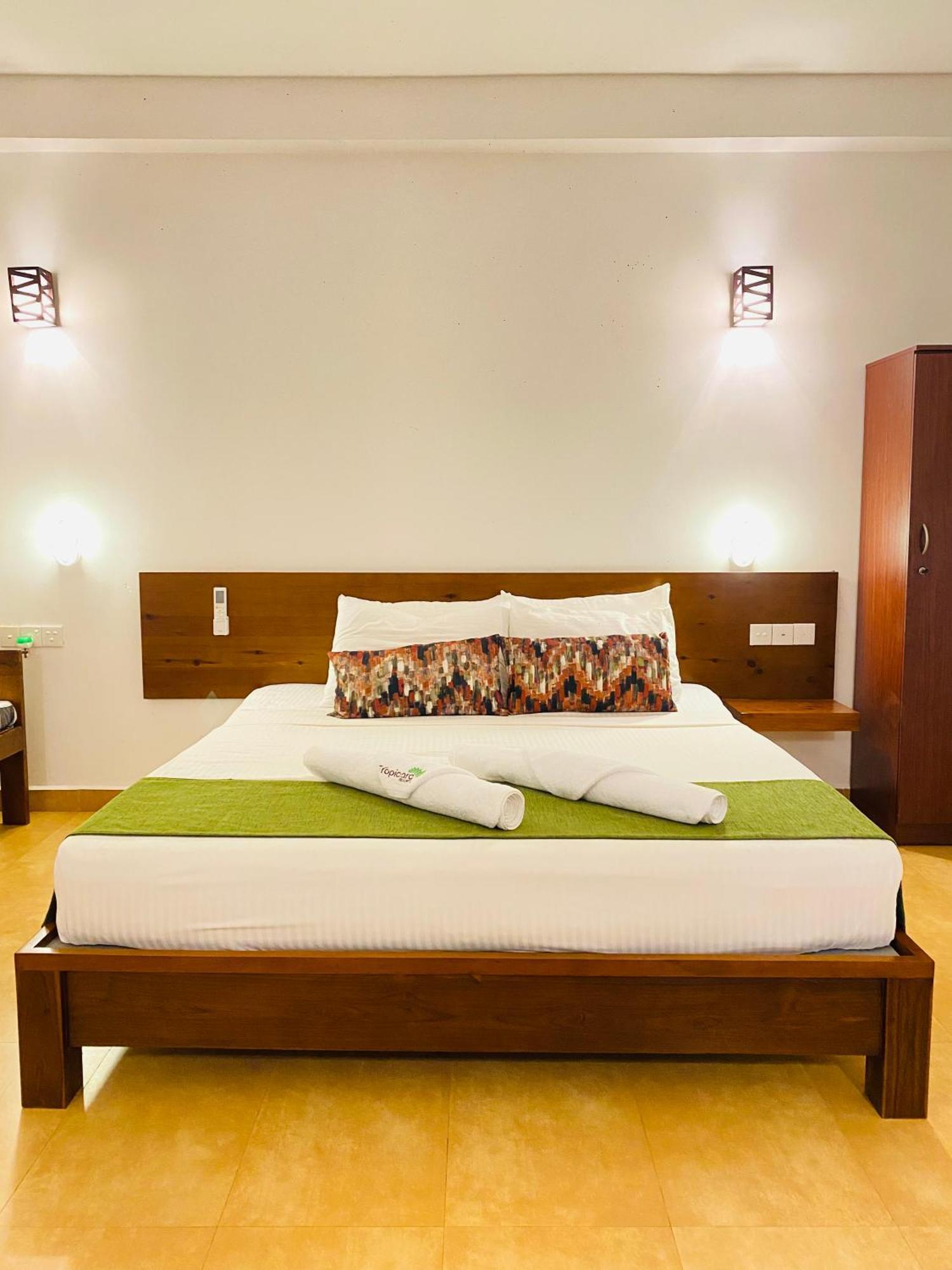 Tropicara Resort Сигирия Екстериор снимка